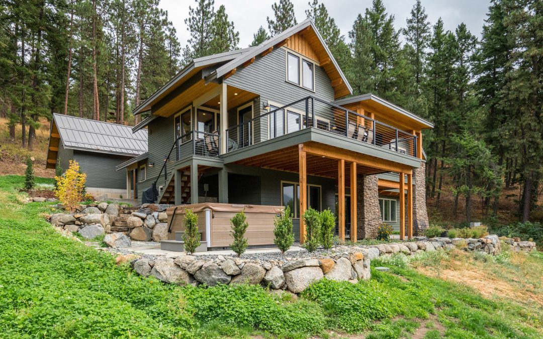 Exterior of modern house in Leavenworth WA